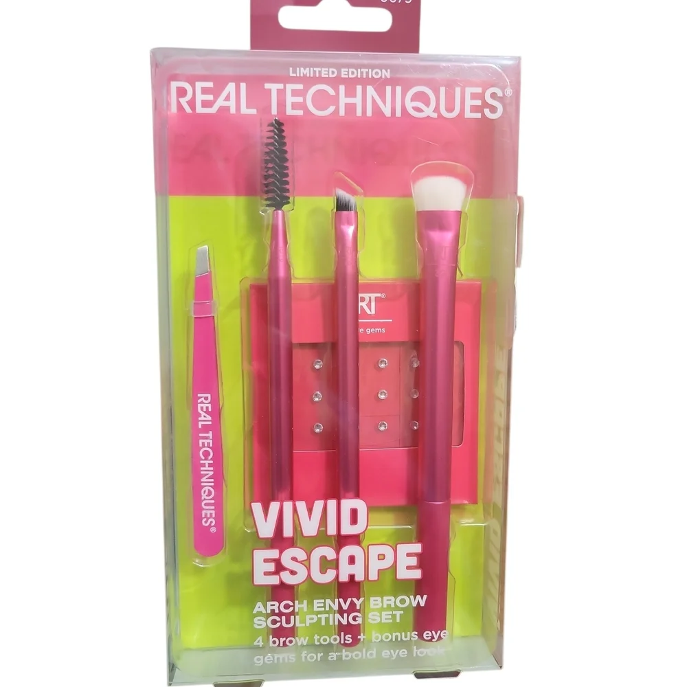 Real Techniques Vivid Escape Brush and Sponge Set - Pink and Orange